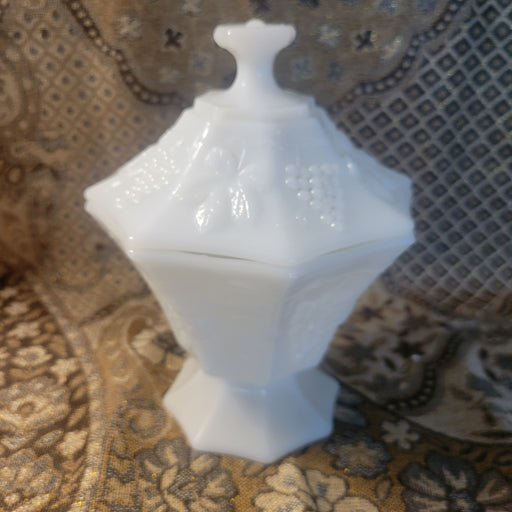 MCM Vintage Anchor Hocking Lidded Milk Glass Candy Dish Octagon